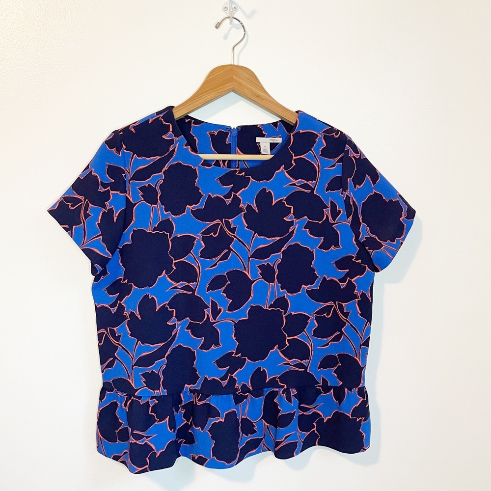Halogen Black Flower Ruffle bottom Top #53